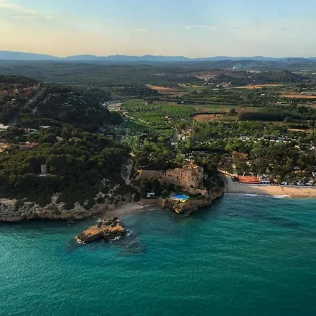 Adosado Familiar En Tamarit, Tarragona, Espana Tarragona